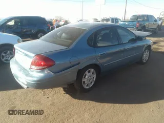 2007 Ford Taurus SE z VIN 1FAFP53U47A130276, wystawiony jako IAAI lot #38111355 z przebiegiem 205 721 mil mil oraz . Historia ofert i sprzedaży dostępna na DreamBid. Obrazek 4.