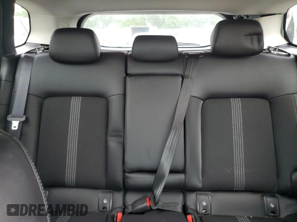 2025 Mazda CX-50 S Premium z VIN 7MMVABDM9SN331032, wystawiony jako Copart lot #60797015 z przebiegiem 9 572 mil mil oraz Nie do naprawy • Non repairable. Historia ofert i sprzedaży dostępna na DreamBid. Obrazek 10.