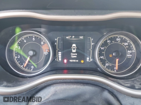 2018 Jeep Cherokee Latitude with VIN 1C4PJLCB4JD612058, listed as a IAAI auction lot 42176036 with 162,153 mi miles and . Bid and sale history available at DreamBid. Image 7.