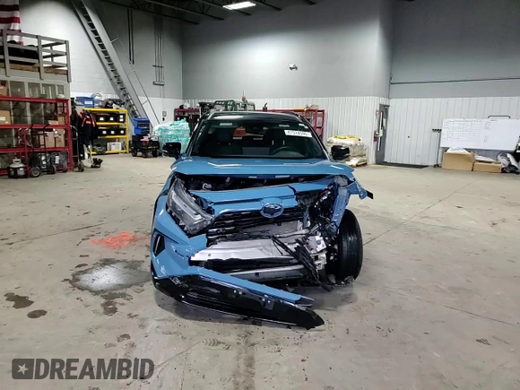 2024 Toyota RAV4 Hybrid XSE with VIN 4T3E6RFV1RU148467, listed as a Copart auction lot 47574595 with 17,147 mi miles and Salvage Title. Bid and sale history available at carsss.com. Image 12.