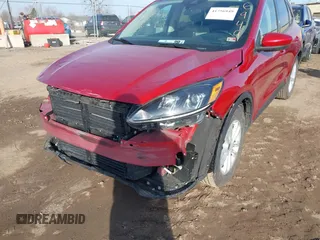 2020 Ford Escape SE with VIN 1FMCU0G64LUA49724, listed as a IAAI auction lot 41756949 with 110,035 mi miles. Bid and sale history available at carsss.com. Image 6.