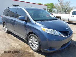 2013 Toyota Sienna LE with VIN 5TDJK3DC2DS061888, listed as a IAAI auction lot 42186024 with 159,691 mi miles and . Bid and sale history available at DreamBid. Image 1.
