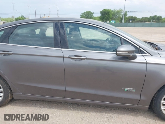 2014 Ford Fusion Titanium with VIN 3FA6P0SU0ER269411, listed as a IAAI auction lot 42163704 with 169,355 mi miles and . Bid and sale history available at DreamBid. Image 13.