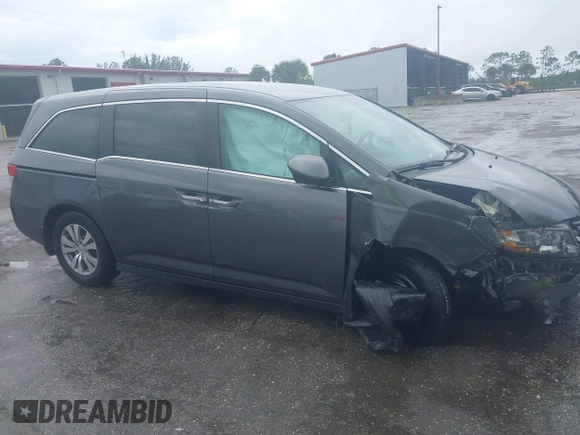 2017 Honda Odyssey SE with VIN 5FNRL5H3XHB026595, listed as a IAAI auction lot 39631978 with 92,555 mi miles and . Bid and sale history available at carsss.com. Image 13.
