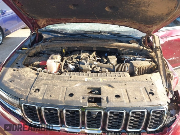 2024 Jeep Grand Cherokee Limited with VIN 1C4RJKBG2R8934671, listed as a IAAI auction lot 41983768 with 16,944 mi miles and . Bid and sale history available at DreamBid. Image 10.