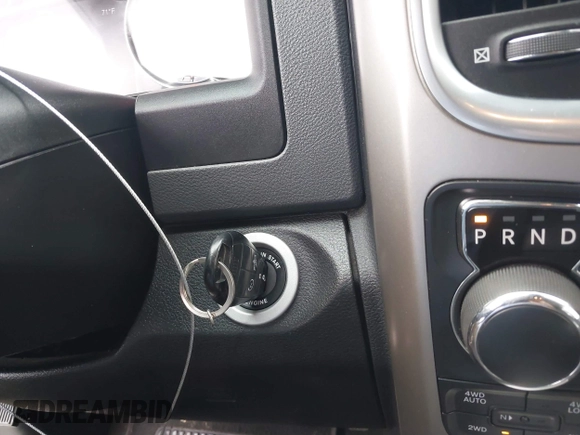 2018 Ram 1500 SLT z VIN 1C6RR7GM5JS308499, wystawiony jako IAAI lot #41904274 z przebiegiem 71 510 mil mil oraz . Historia ofert i sprzedaży dostępna na DreamBid. Obrazek 11.
