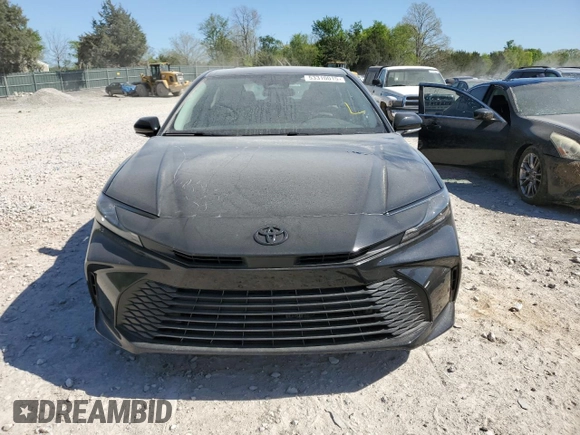 2025 Toyota Camry LE z VIN 4T1DBADK8SU506079, wystawiony jako Copart lot #53310015 z przebiegiem 3 282 mil mil oraz Szkoda całkowita • Salvage title. Historia ofert i sprzedaży dostępna na DreamBid. Obrazek 5.