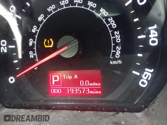 2014 Kia Sportage LX with VIN KNDPBCAC4E7585800, listed as a IAAI auction lot 42126740 with 193,573 mi miles and . Bid and sale history available at carsss.com. Image 7.