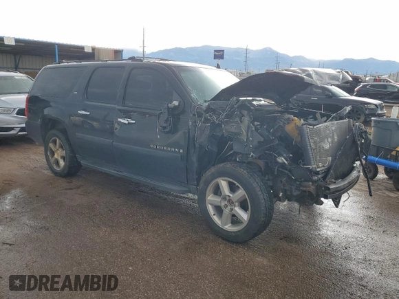 2007 Chevrolet Suburban LTZ with VIN 1GNFK16Y17R359216, listed as a Copart auction lot 71832284 with 0 mi miles and Salvage Title. Bid and sale history available at carsss.com. Image 4.