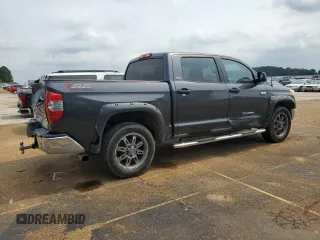 2016 Toyota Tundra 4WD Truck SR5 with VIN 5TFDW5F19GX558735, listed as a Copart auction lot 56912474 with 121,939 mi miles and Salvage Title. Bid and sale history available at carsss.com. Image 3.