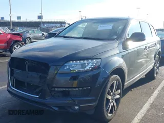 2014 Audi Q7 Premium Plus z VIN WA1LMAFE7ED012604, wystawiony jako IAAI lot #41526909 z przebiegiem 102 187 mil mil oraz . Historia ofert i sprzedaży dostępna na DreamBid. Obrazek 17.