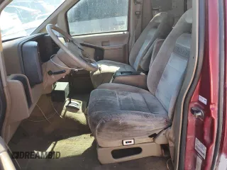 1991 Ford Aerostar with VIN 1FMDA31X6MZA00934, listed as a Copart auction lot 82479744 with 102,984 mi miles and Non Repairable. Bid and sale history available at carsss.com. Image 7.
