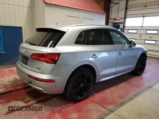 2018 Audi Q5 Premium Plus with VIN WA1BNAFY9J2010040, listed as a Copart auction lot 39768403 with 52,815 mi miles. Bid and sale history available at carsss.com. Image 3.
