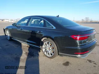 2019 Audi A8 L with VIN WAU8DAF8XKN018289, listed as a IAAI auction lot 41203292 with 28,758 mi miles. Bid and sale history available at carsss.com. Image 3.