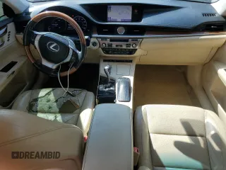 2013 Lexus ES 300h with VIN JTHBW1GG7D2025857, listed as a Copart auction lot 59790165 with 268,381 mi miles and Salvage title. Bid and sale history available at DreamBid. Image 8.