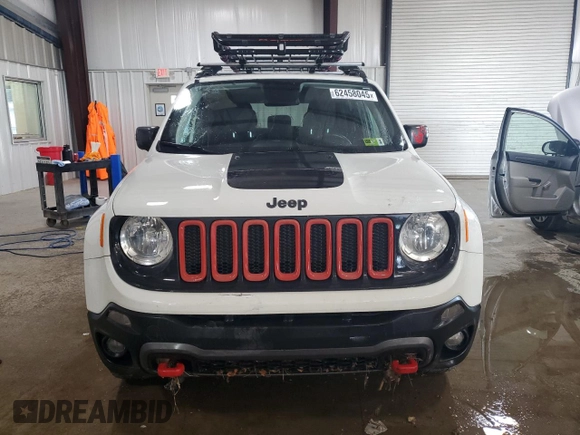 2018 Jeep Renegade Trailhawk with VIN ZACCJBCB0JPJ09456, listed as a Copart auction lot 62458045 with 56,003 mi miles and Salvage title. Bid and sale history available at DreamBid. Image 5.
