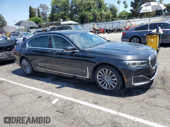 2022 BMW 7 Series 740i with VIN WBA7T2C05NCH85764, listed as a Copart auction lot 61272223 with 33,830 mi miles. Bid and sale history available at carsss.com. Image 4.