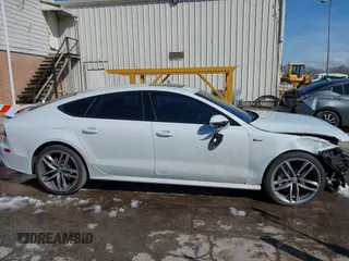 2016 Audi A7 3.0 Prestige with VIN WAU2GAFC6GN157778, listed as a IAAI auction lot 41836901 with 77,143 mi miles. Bid and sale history available at carsss.com. Image 14.