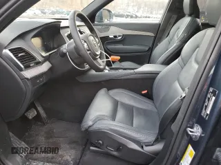 2024 Volvo XC90 Ultimate Bright Theme z VIN YV4H60CF7R1171611, wystawiony jako Copart lot #46772815 z przebiegiem 24 320 mil mil oraz Szkoda całkowita • Salvage title. Historia ofert i sprzedaży dostępna na DreamBid. Obrazek 7.