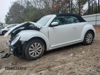 2018 Volkswagen Beetle S with VIN 3VW5DAAT8JM512819, listed as a Copart auction lot 85229784 with Not Provided miles and Salvage Title. Bid and sale history available at DreamBid. Image 1.