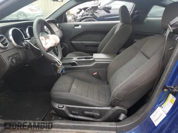 2009 Ford Mustang GT with VIN 1ZVHT82H895128673, listed as a Copart auction lot 59775835 with 30,607 mi miles and Salvage title. Bid and sale history available at DreamBid. Image 7.
