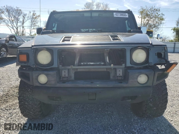 2005 Hummer H2 SUV z VIN 5GRGN23U55H109975, wystawiony jako Copart lot #42739655 z przebiegiem 257 578 mil mil oraz Czysty tytuł • Clean title. Historia ofert i sprzedaży dostępna na DreamBid. Obrazek 5.