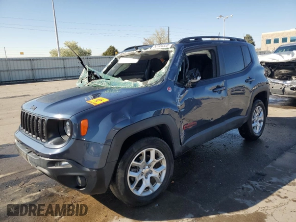 2021 Jeep Renegade Trailhawk z VIN ZACNJDC12MPM31659, wystawiony jako Copart lot #53104325 z przebiegiem Nie podano mil oraz Szkoda całkowita • Salvage title. Historia ofert i sprzedaży dostępna na DreamBid. Obrazek 1.