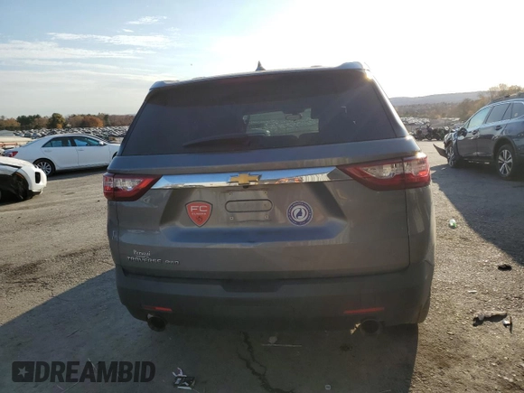 2018 Chevrolet Traverse LS with VIN 1GNEVFKW7JJ246977, listed as a Copart auction lot 78217714 with 82,136 mi miles and Salvage Title. Bid and sale history available at carsss.com. Image 6.