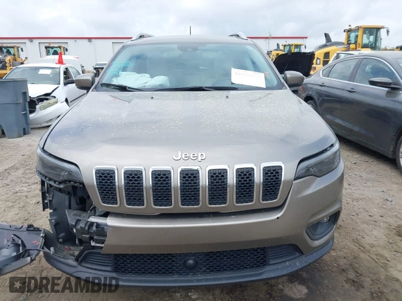 2021 Jeep Cherokee Altitude with VIN 1C4PJLLB8MD164590, listed as a IAAI auction lot 41919423 with 29,672 mi miles and . Bid and sale history available at DreamBid. Image 12.
