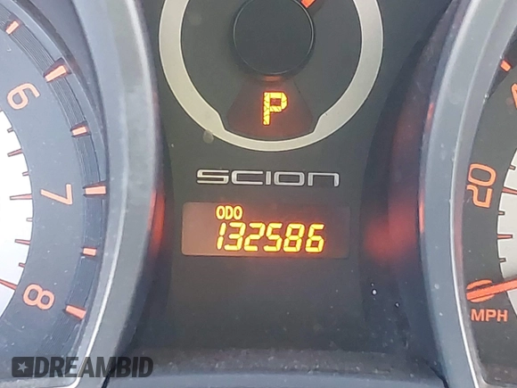 2015 Scion tC z VIN JTKJF5C74FJ010874, wystawiony jako IAAI lot #41496551 z przebiegiem 132 586 mil mil oraz . Historia ofert i sprzedaży dostępna na DreamBid. Obrazek 15.