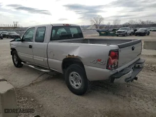 2004 Chevrolet Silverado 1500 LS with VIN 2GCEK19T841372716, listed as a Copart auction lot 46802905 with 175,579 mi miles and Salvage Title. Bid and sale history available at carsss.com. Image 2.