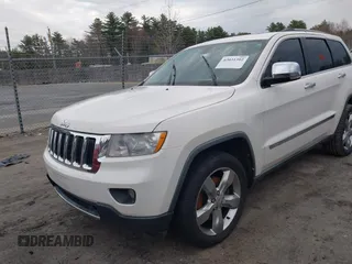2011 Jeep Grand Cherokee Limited z VIN 1J4RR5GT7BC527409, wystawiony jako IAAI lot #42031392 z przebiegiem 195 186 mil mil oraz . Historia ofert i sprzedaży dostępna na DreamBid. Obrazek 6.