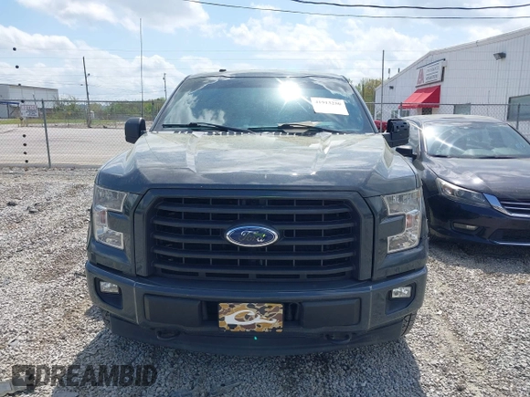 2017 Ford F-150 XL with VIN 1FTFW1EG2HFB69725, listed as a IAAI auction lot 41913250 with 168,478 mi miles. Bid and sale history available at carsss.com. Image 12.
