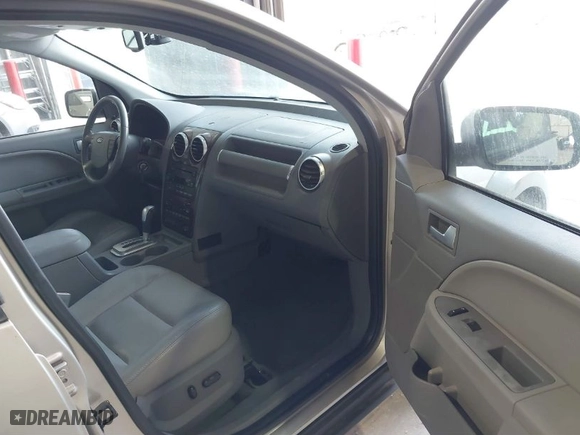 2006 Ford Freestyle SEL with VIN 1FMDK05106GA32262, listed as a IAAI auction lot 41892237 with NaN miles. Bid and sale history available at carsss.com. Image 5.