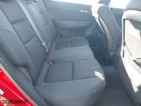 2010 Hyundai Elantra Touring SE with VIN KMHDC8AE8AU070112, listed as a IAAI auction lot 41803426 with 117,816 mi miles. Bid and sale history available at carsss.com. Image 8.