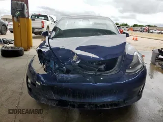 2022 Tesla Model 3 z VIN 5YJ3E1EA7NF289098, wystawiony jako Copart lot #60637005 z przebiegiem 152 060 mil mil oraz Czysty tytuł • Clean title. Historia ofert i sprzedaży dostępna na DreamBid. Obrazek 5.