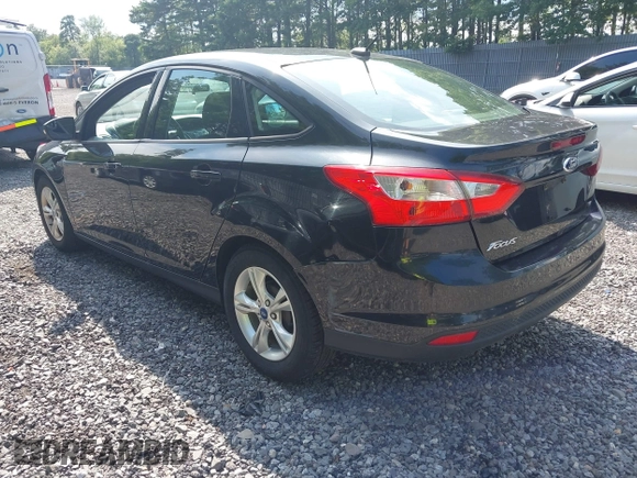 2013 Ford Focus SE with VIN 1FADP3F21DL180199, listed as a IAAI auction lot 42768802 with 125,095 mi miles and . Bid and sale history available at DreamBid. Image 3.