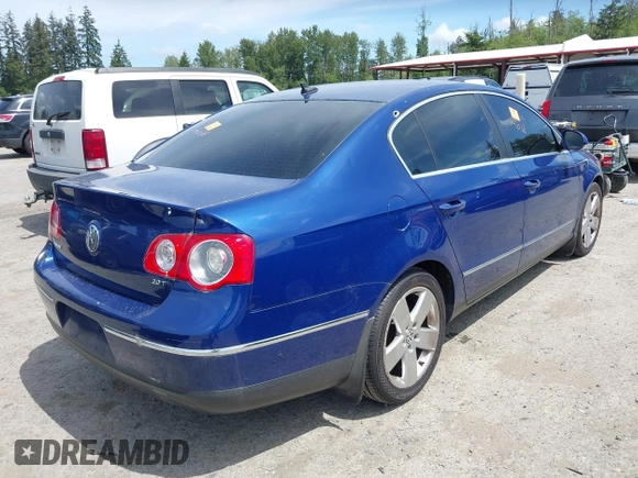 2008 Volkswagen Passat Komfort z VIN WVWAK73C78P083555, wystawiony jako IAAI lot #42354001 z przebiegiem 151 048 mil mil oraz . Historia ofert i sprzedaży dostępna na DreamBid. Obrazek 4.