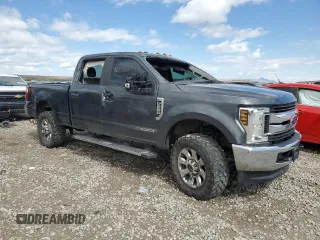 2019 Ford F-250 XL z VIN 1FT7W2BT3KEF12745, wystawiony jako Copart lot #57159585 z przebiegiem 184 656 mil mil oraz Tytuł czysty. Historia ofert i sprzedaży dostępna na DreamBid. Obrazek 4.