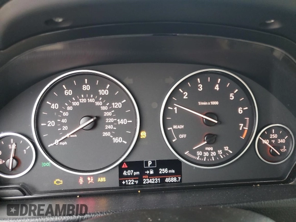 2013 BMW 3 Series 328i with VIN WBA3C1G58DNR48373, listed as a Copart auction lot 60780035 with 234,231 mi miles and Salvage title. Bid and sale history available at DreamBid. Image 9.