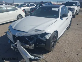 2018 Alfa Romeo Giulia Ti Sport with VIN ZARFAEEN9J7572787, listed as a IAAI auction lot 41646814 with 56,094 mi miles. Bid and sale history available at carsss.com. Image 6.