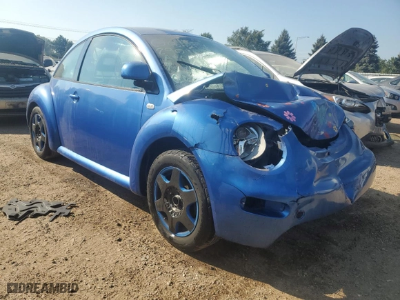 1999 Volkswagen New Beetle GLS with VIN 3VWCA21C4XM449393, listed as a Copart auction lot 68938514 with NaN miles and Salvage Title. Bid and sale history available at carsss.com. Image 4.
