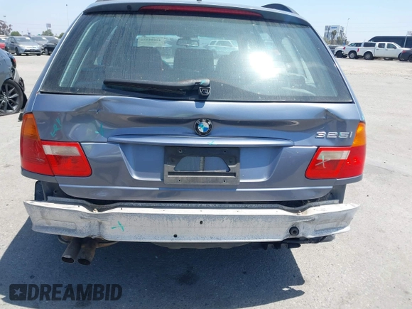 2003 BMW 3 Series 325i with VIN WBAEN33403PC12691, listed as a IAAI auction lot 42100376 with 168,357 mi miles and . Bid and sale history available at DreamBid. Image 6.
