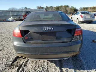 2009 Audi S5 z VIN WAURV78T29A052380, wystawiony jako Copart lot #87357594 z przebiegiem 73 739 mil mil oraz Czysty tytuł • Clean title. Historia ofert i sprzedaży dostępna na DreamBid. Obrazek 6.
