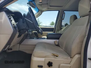 2016 Ford Expedition XLT with VIN 1FMJU1HT7GEF29385, listed as a Copart auction lot 60453125 with 249,780 mi miles and Salvage title. Bid and sale history available at DreamBid. Image 7.