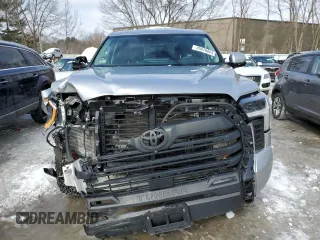 2022 Toyota Tundra 4WD SR5 with VIN 5TFLA5DB8NX049514, listed as a Copart auction lot 45870865 with 51,053 mi miles and Salvage Title. Bid and sale history available at carsss.com. Image 5.