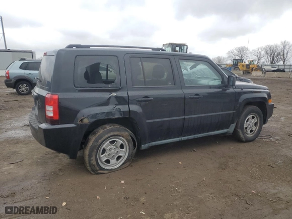 2010 Jeep Patriot Sport with VIN 1J4NT2GA0AD506486, listed as a Copart auction lot 86419334 with 61,111 mi miles and Salvage Title. Bid and sale history available at carsss.com. Image 3.