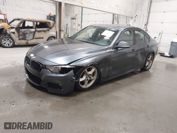 2017 BMW 3 Series 340i xDrive with VIN WBA8B7G32HNU94721, listed as a IAAI auction lot 41572361 with 65,822 mi miles and . Bid and sale history available at DreamBid. Image 18.