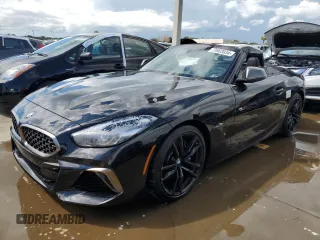 2020 BMW Z4 sDriveM40i with VIN WBAHF9C08LWW33054, listed as a Copart auction lot 73803034 with 0 mi miles and Non Repairable. Bid and sale history available at carsss.com. Image 1.