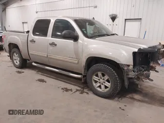 2008 GMC Sierra 1500 SLE1 with VIN 3GTEK13J38G212280, listed as a IAAI auction lot 41499750 with 196,175 mi miles. Bid and sale history available at carsss.com. Image 1.